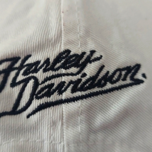 Harley Davidson® Womens Rhinestone White Wing Bar & Shield Cap Hat - Picture 4 of 15